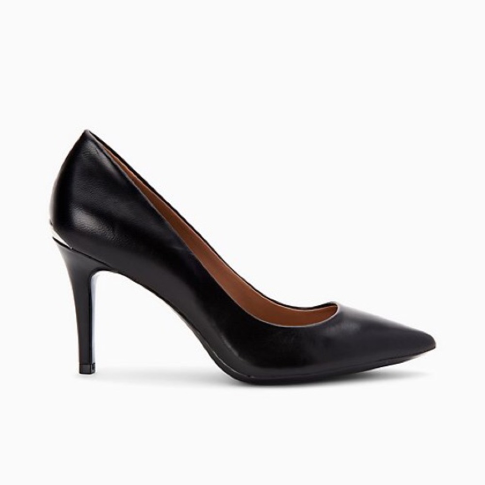 NWOT Calvin Klein Gayle Pumps